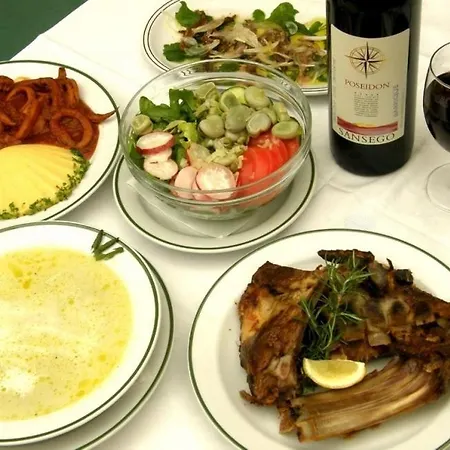 Guest house In With Air Conditioning, W-lan Susak