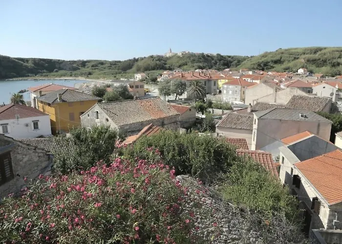 In With Air Conditioning, W-lan Guest house Susak
